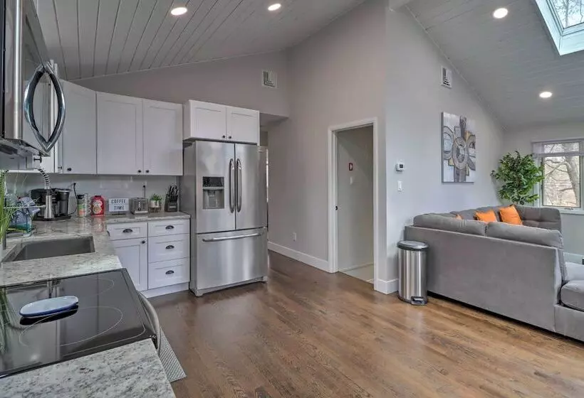 Emerald Lakes Home Near Kalahari & Camelback!