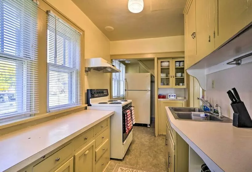 Charming Montana Home W/ Grill: 6 Mi To Lake Elmo!