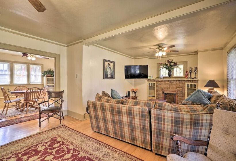 Charming Montana Home W/ Grill: 6 Mi To Lake Elmo!