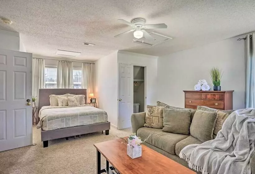 Sandston Home W/ Private Pool ~ 9 Mi To Richmond!