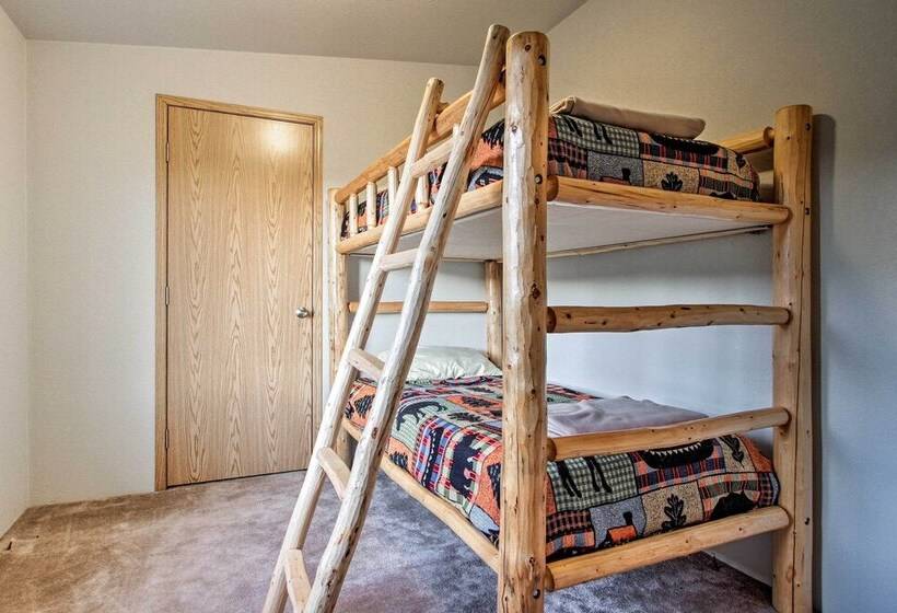 Craig Area Fly Fishing Hot Spot: Walk To River!