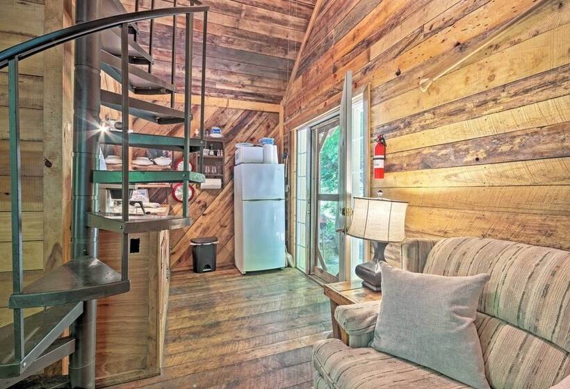 Creekside Cabin W/ Deck In Pisgah Forest!