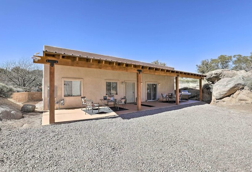 Desert Gem W/ Patio + Grill, Near Oracle St. Park!