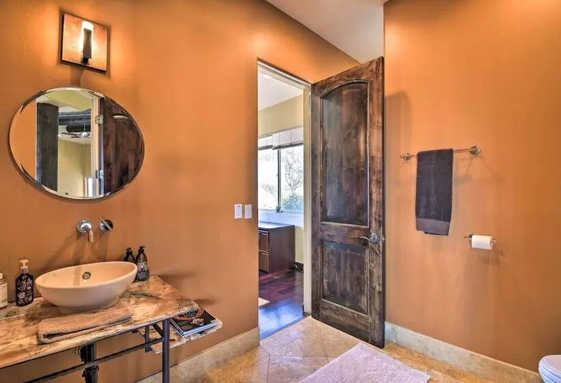 Rio Verde Desert Escape W/ Patio & Mountain Views!