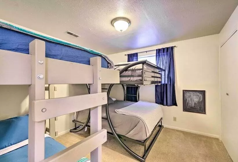 Mccall Retreat W/ Hot Tub   1/2 Mi To Downtown!