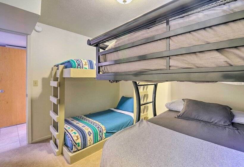 Mccall Retreat W/ Hot Tub   1/2 Mi To Downtown!