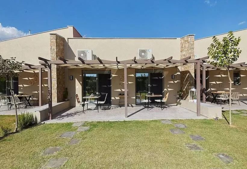 Flamingo View Suites