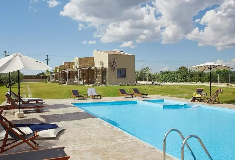 Flamingo View Suites