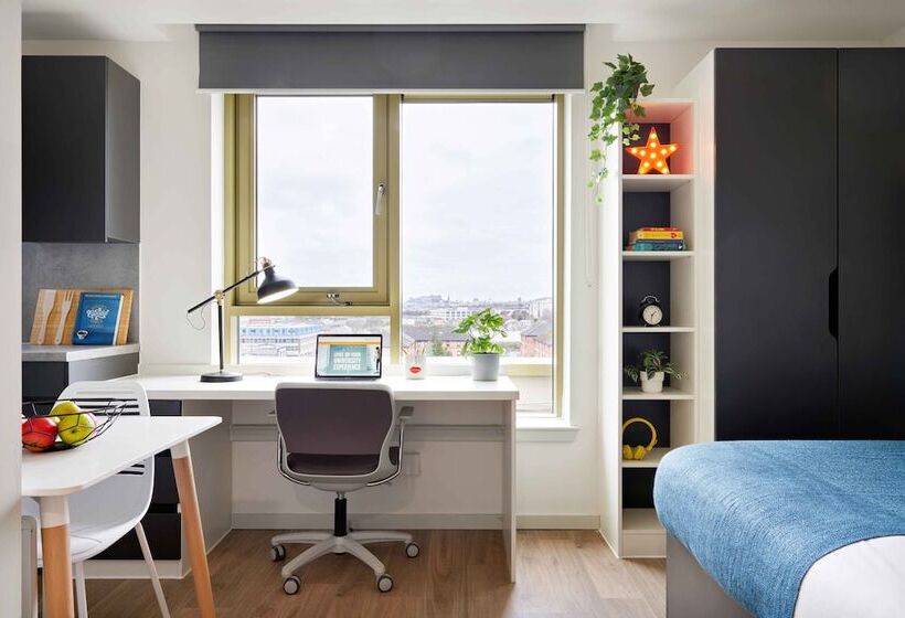 هتل Joivy Capitol