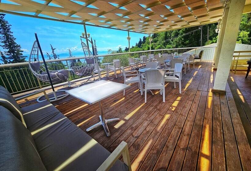 فندق Benitsesbayview