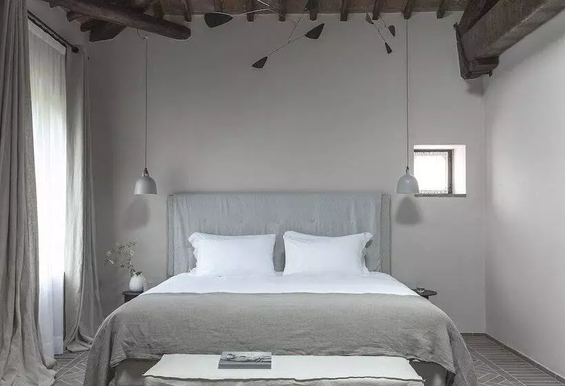 ホテル Pieve Aldina Relais & Châteaux