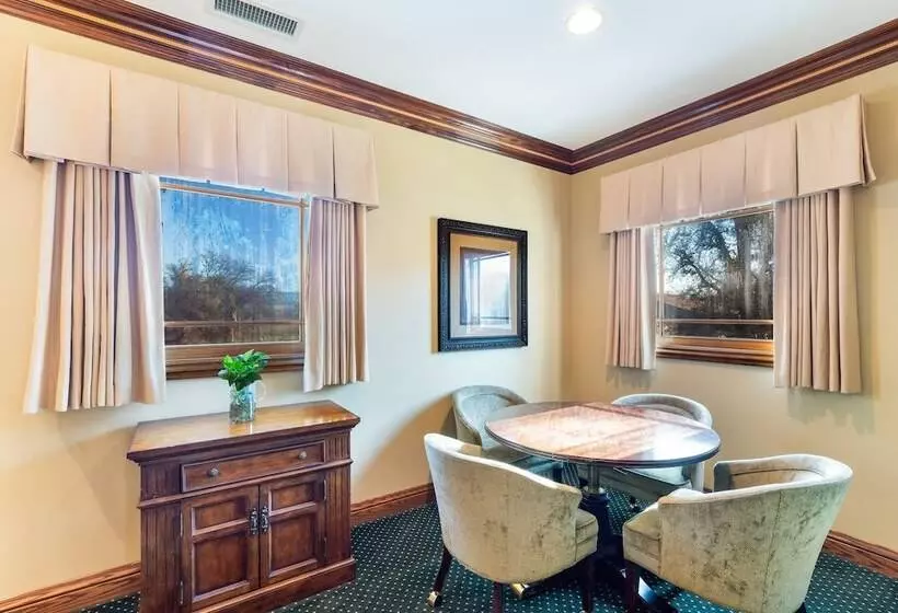 Hotelli Stock Farm Inn