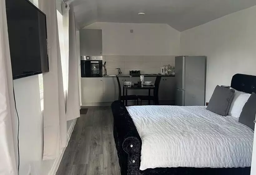 Hotelli The Lodge Oldham