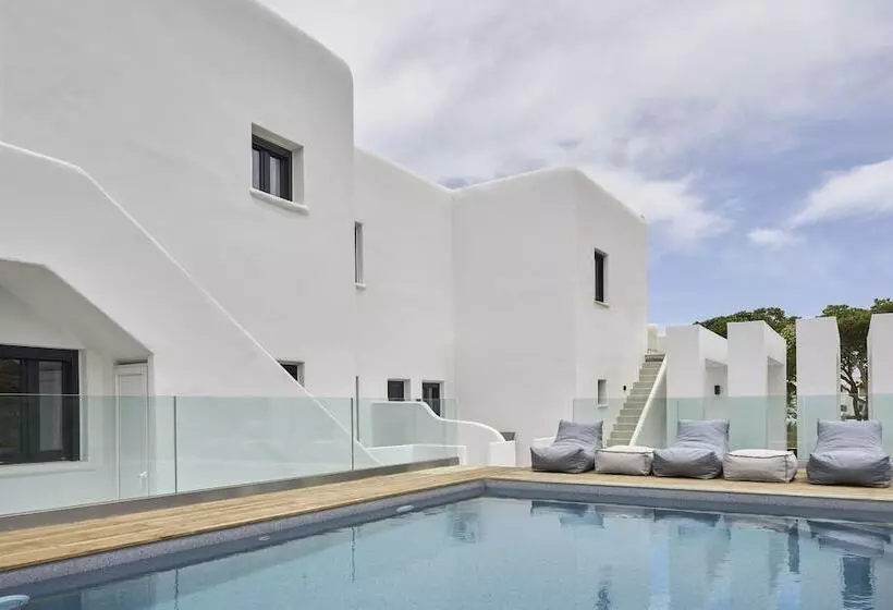 ホテル The Thermia Suites