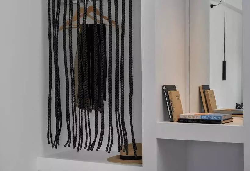 ホテル The Thermia Suites