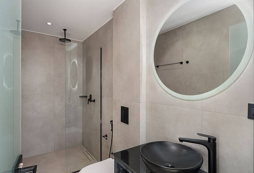 בית מלון כפרי Theta Boutique