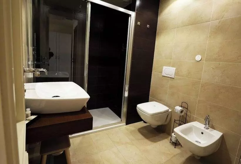 ホテル Verdello Home