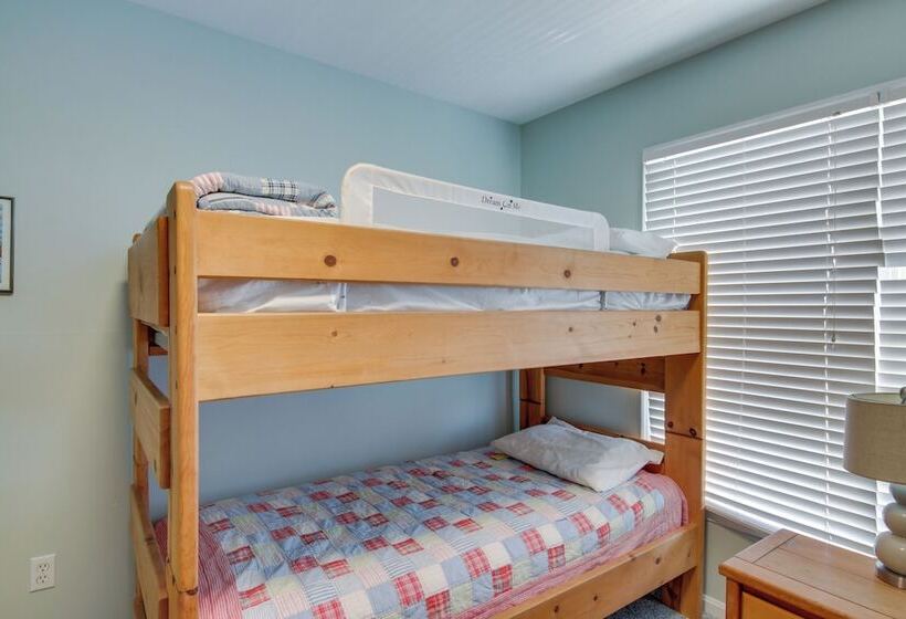 Bay View Retreat W/ 5 Balconies In Bethany Beach!