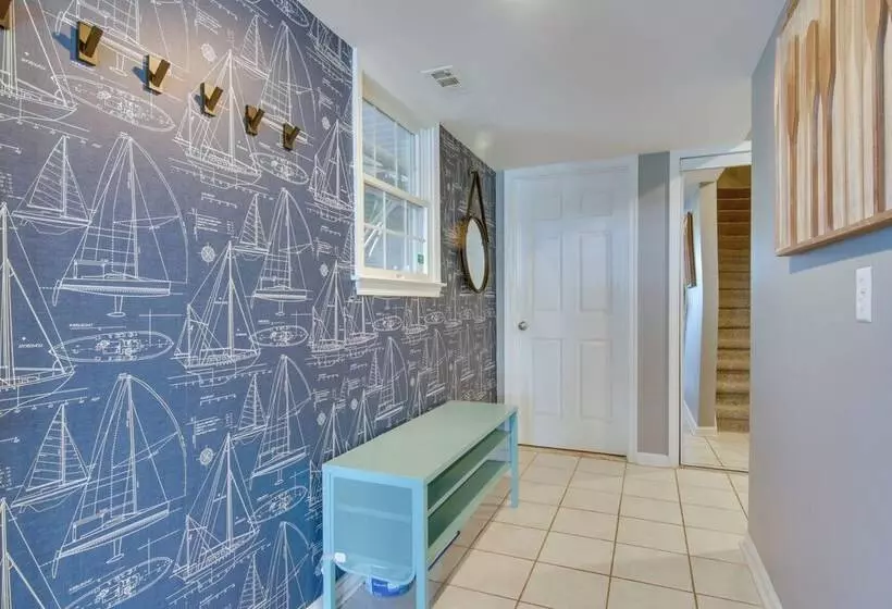 Bay View Retreat W/ 5 Balconies In Bethany Beach!