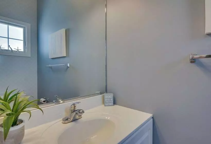 Bay View Retreat W/ 5 Balconies In Bethany Beach!