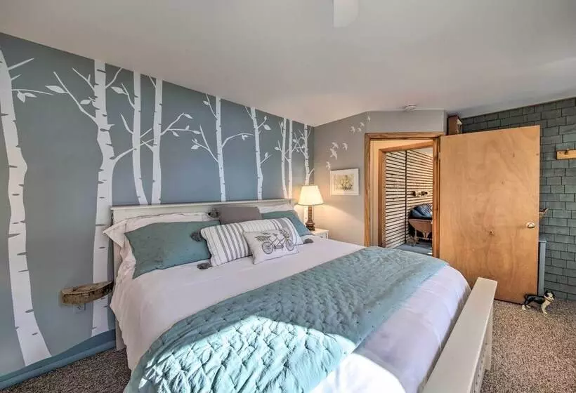 Lakefront Home With Deck, Dock, & Water Access!