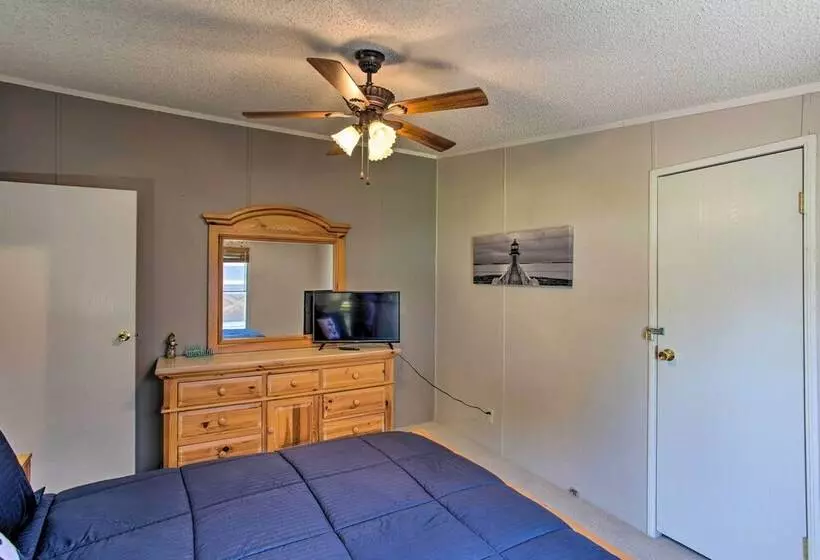 Lakefront Retreat W/ Dock, Bar Hut & Fireplace!