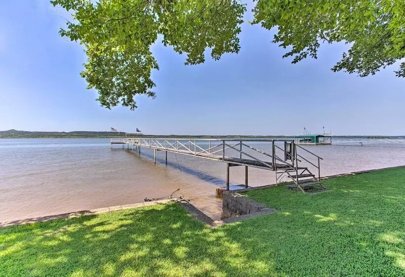 Lakefront Retreat W/ Dock, Bar Hut & Fireplace!