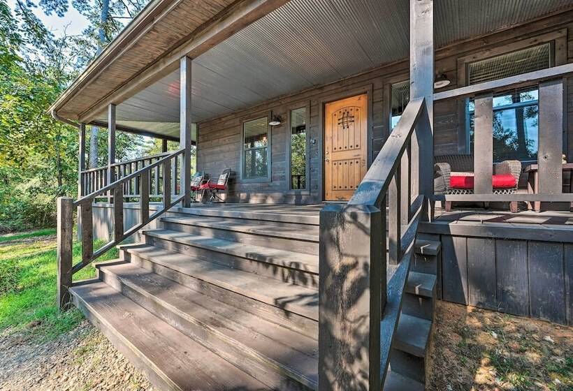 Luxe Broken Bow Cabin W/ Tesla Charging Station