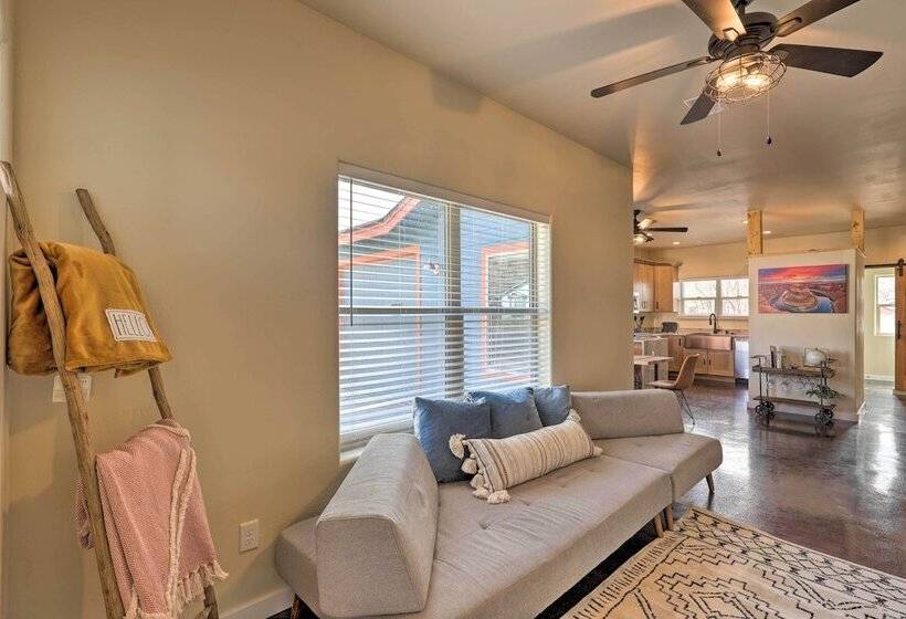 Modern Retreat: 3 Blocks To Dtwn Williams + Rte 66