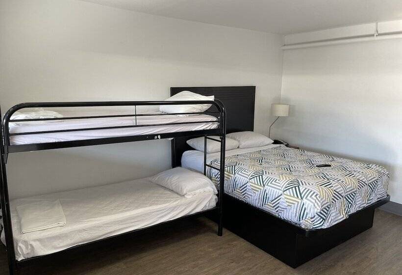 فندق على الطريق Banfield Studios