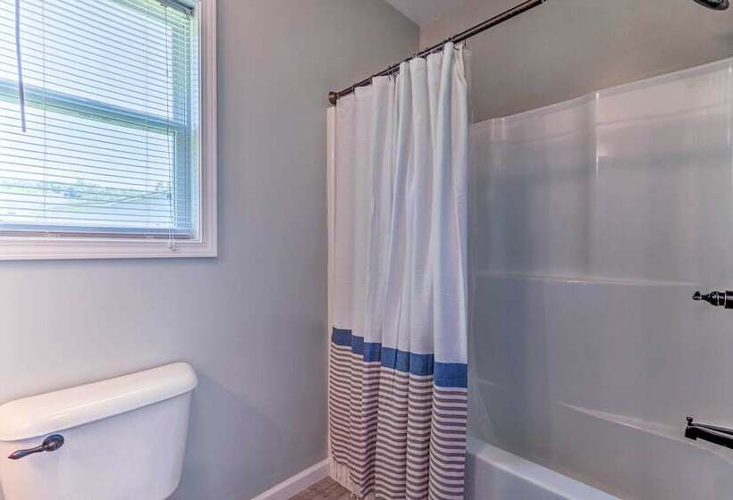 Norris Lake Hideout Near Indian River Marina!