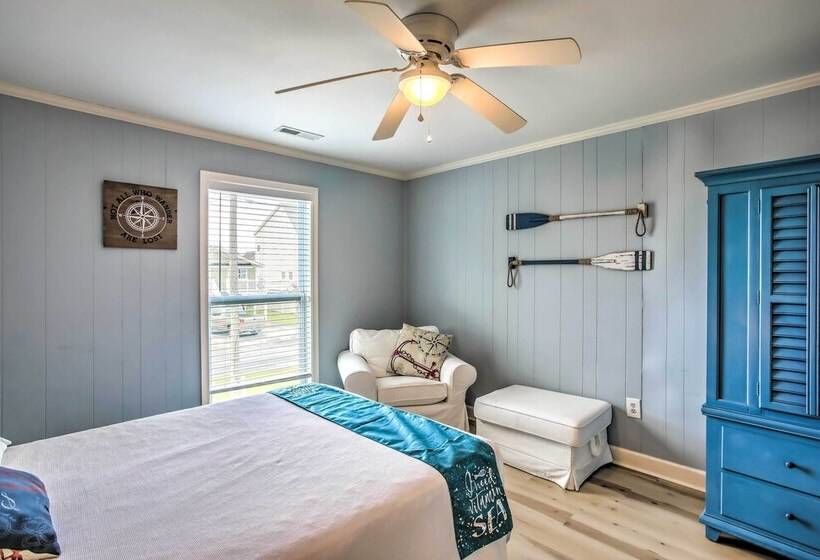 North Myrtle Beach House < Half Mi To Coast!