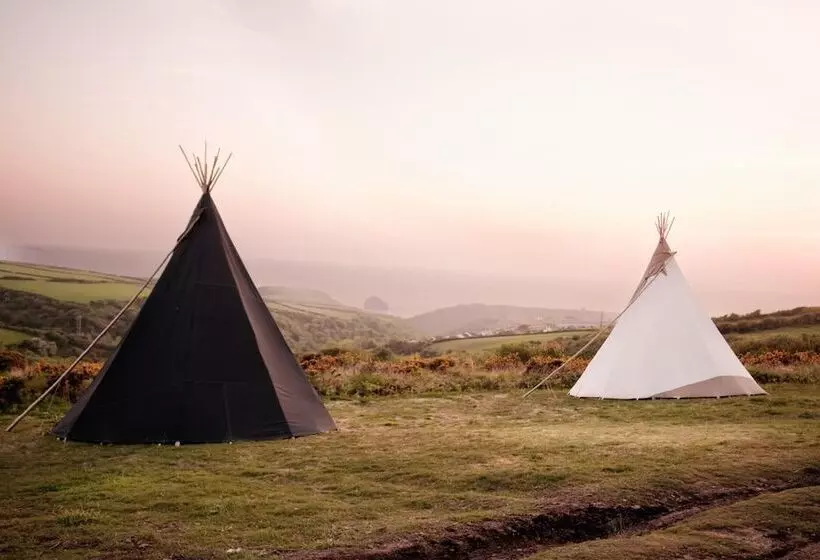 Ocean View Shanti Tipi 1