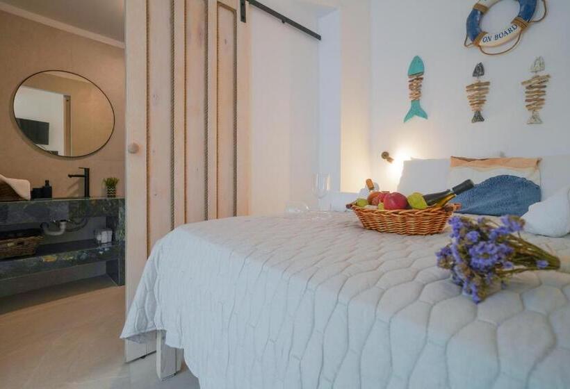 Пансион Seabed Suites Mykonos