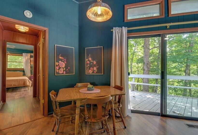 Pet Friendly Cabin 1 Mi From Fontana Lake!