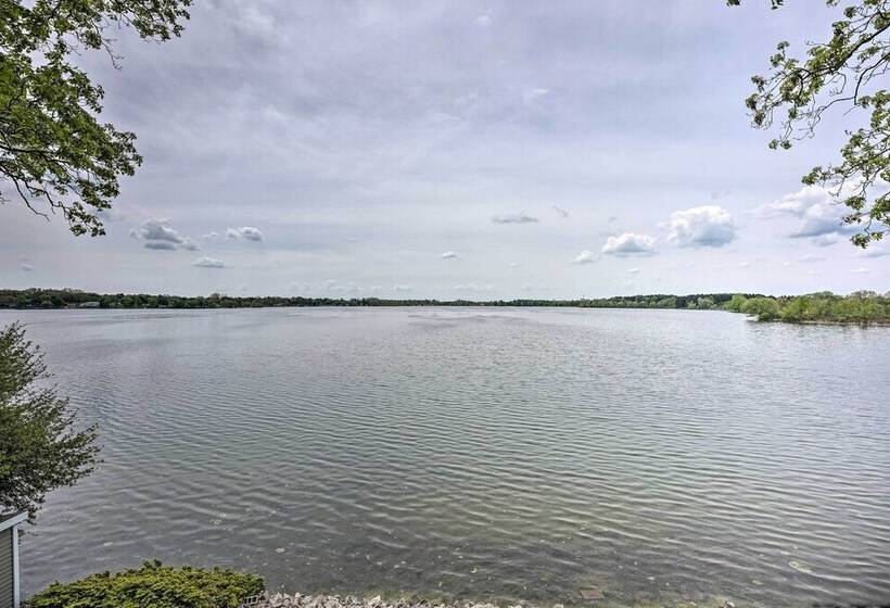 Pet Friendly Grass Lake Retreat W/ Game Room!