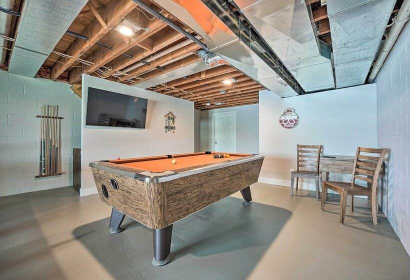 Pet Friendly Grass Lake Retreat W/ Game Room!