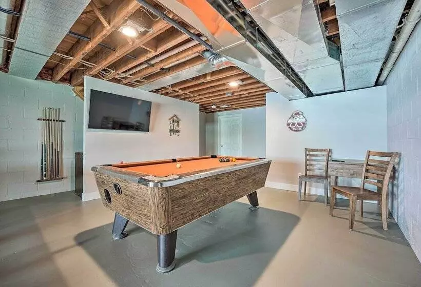 Pet Friendly Grass Lake Retreat W/ Game Room!