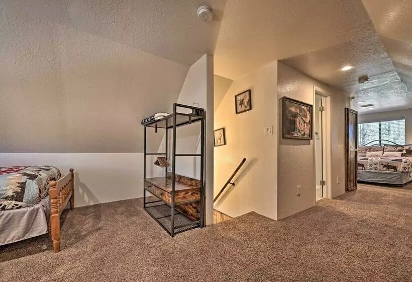 Hot Tub, Game Room: Pet Friendly Pine Cabin!