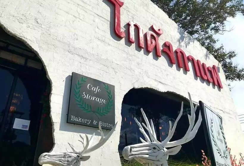 リゾートホテル Mont Blanc Glamping Khao Yai