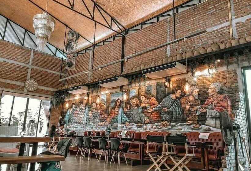 Resort Mont Blanc Glamping Khao Yai