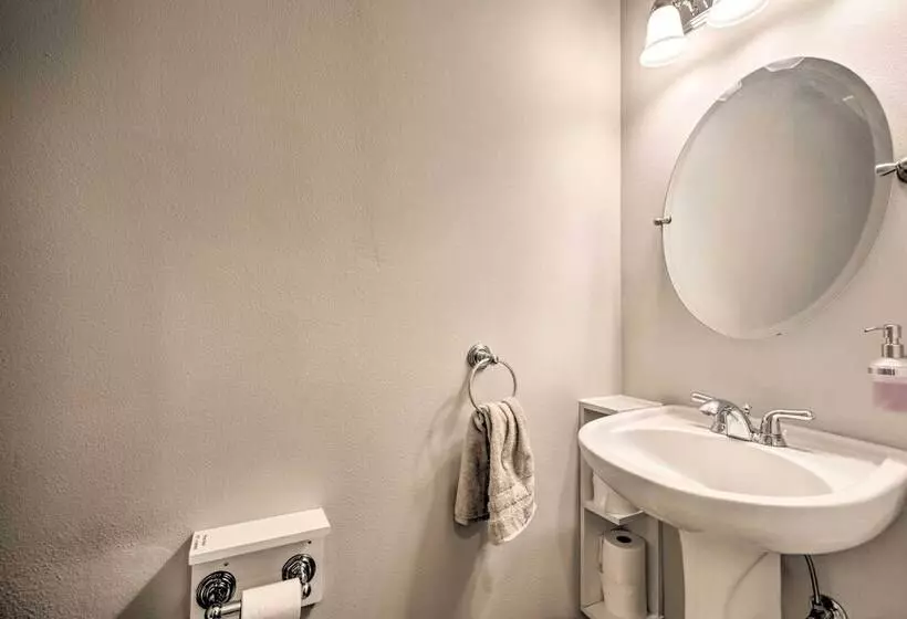 Riverbend Park Retreat: 3 Mi From Osu And Downtown