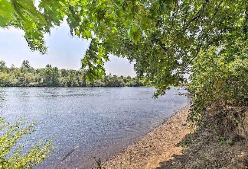 Riverbend Park Retreat: 3 Mi From Osu And Downtown