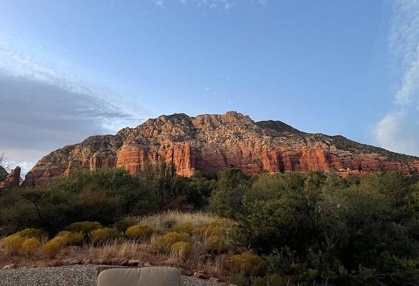 Secluded Sedona Escape W/ Patio & Red Rock Views!