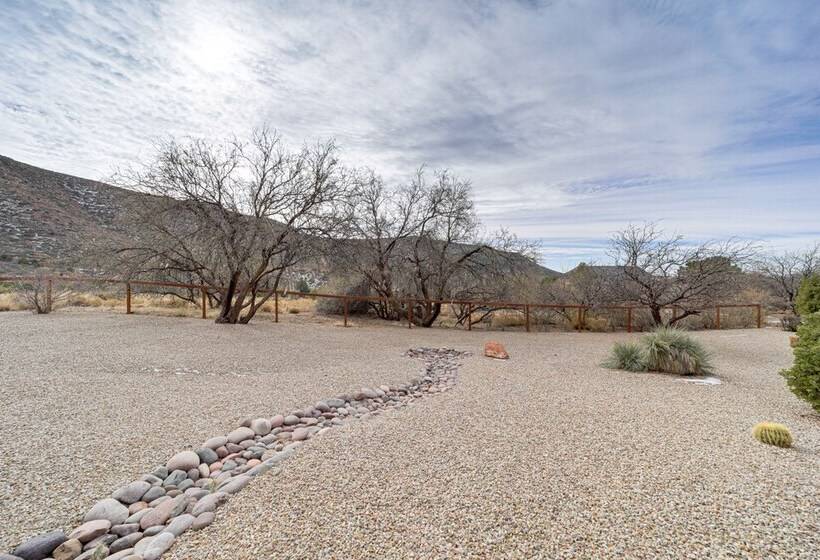 Secluded Sedona Escape W/ Patio & Red Rock Views!
