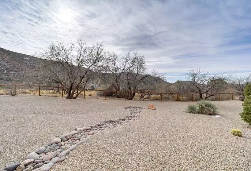 Secluded Sedona Escape W/ Patio & Red Rock Views!