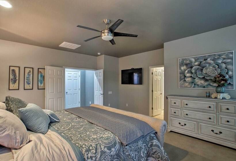 Spacious Mesa Vacation Rental W/ Private Pool!