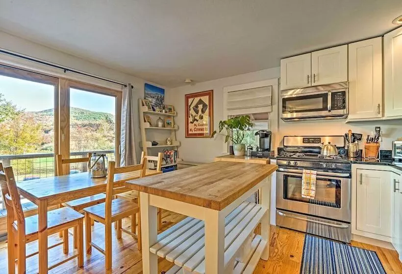 Stratton Mountain Home W/ View 2 Mi To Ski Lift!