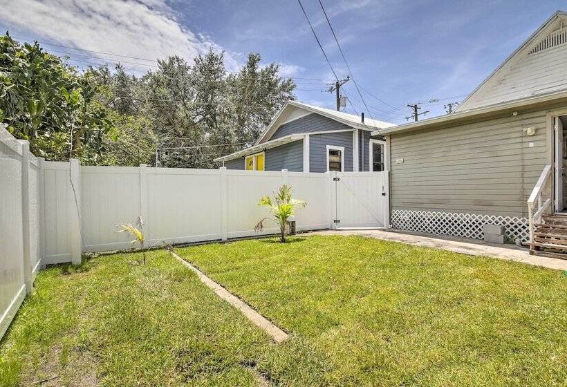 Updated Ybor City House W/ Fenced Yard