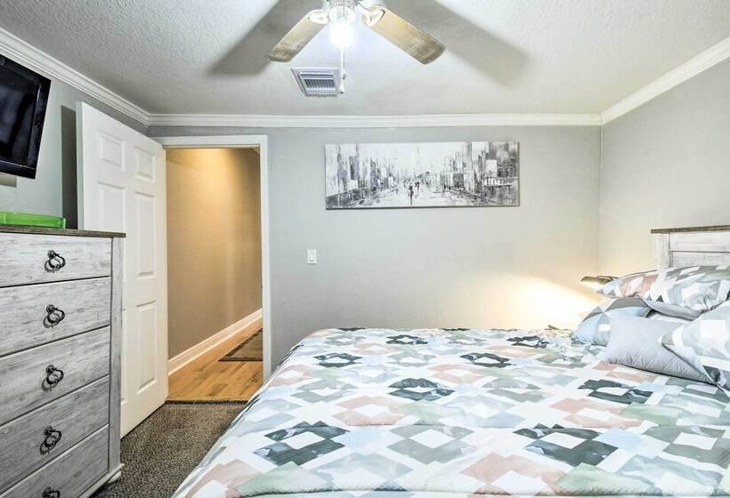 Updated Ybor City House W/ Fenced Yard